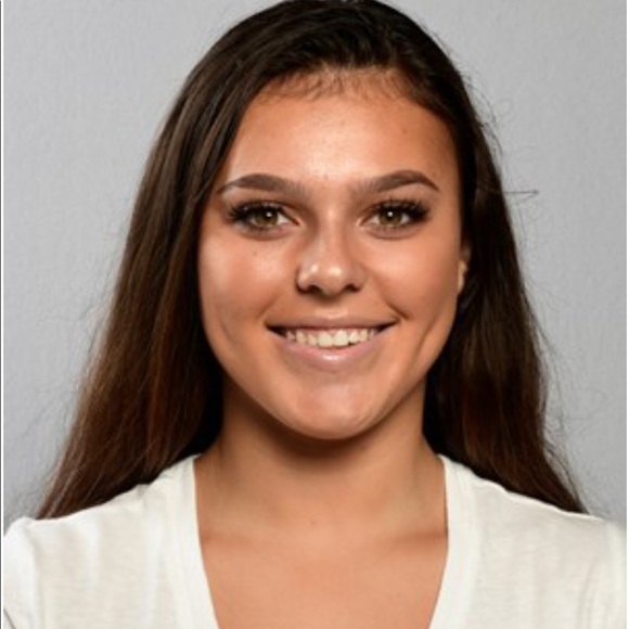 Meet your Posher, Michaela - Picture 1 of 1